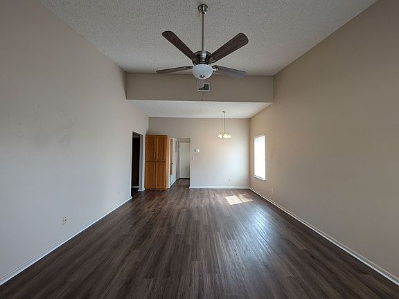 2nd image of 1023 Wood Rd