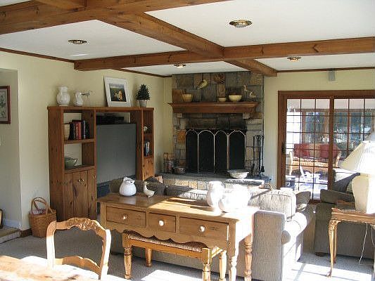 Beautiful wood fire place in family room