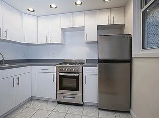 160 E 27th St APT 1D, New York, NY 10016