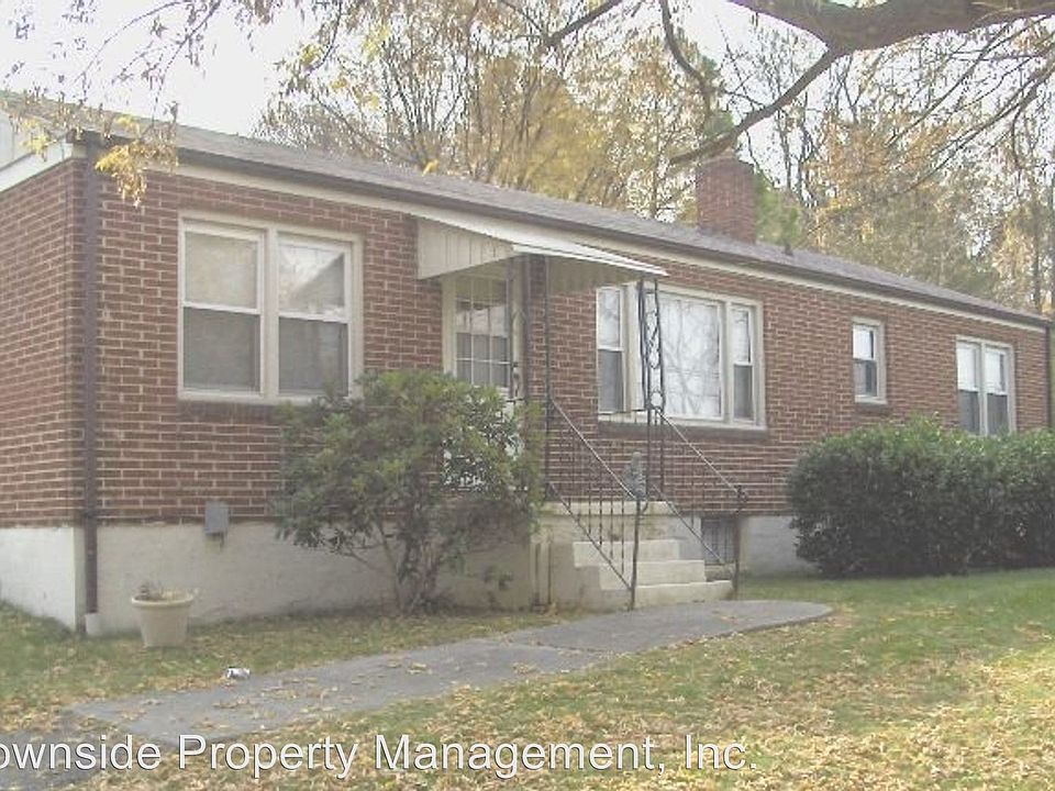1st image of 410 Clay St SE #A