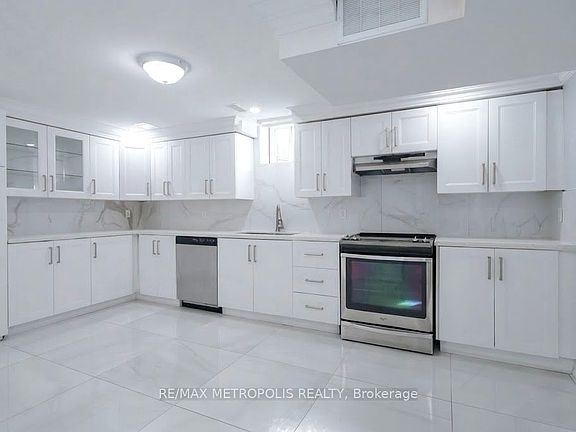 4th image of 121 Livingstone St E #Basement