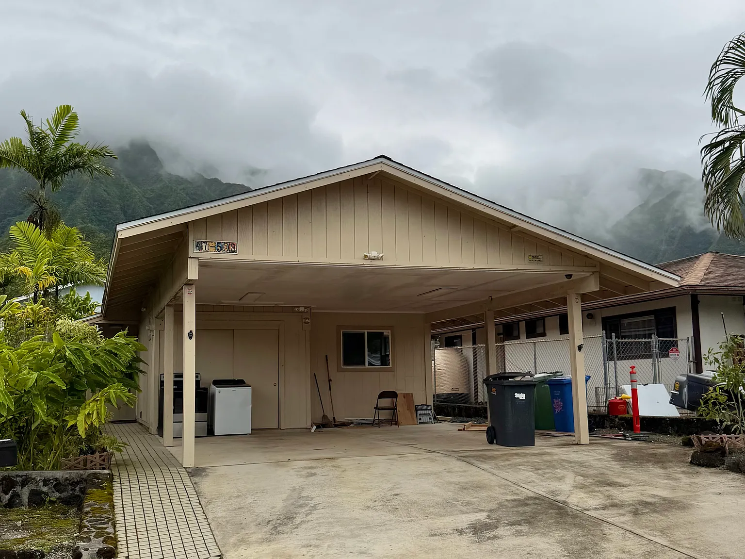 3 bed, 1000 sqft, $3,000 — Photo 3