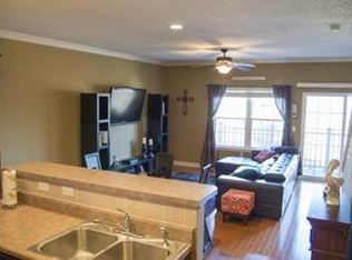 3879 S Thompson St, Kansas City, KS 66103