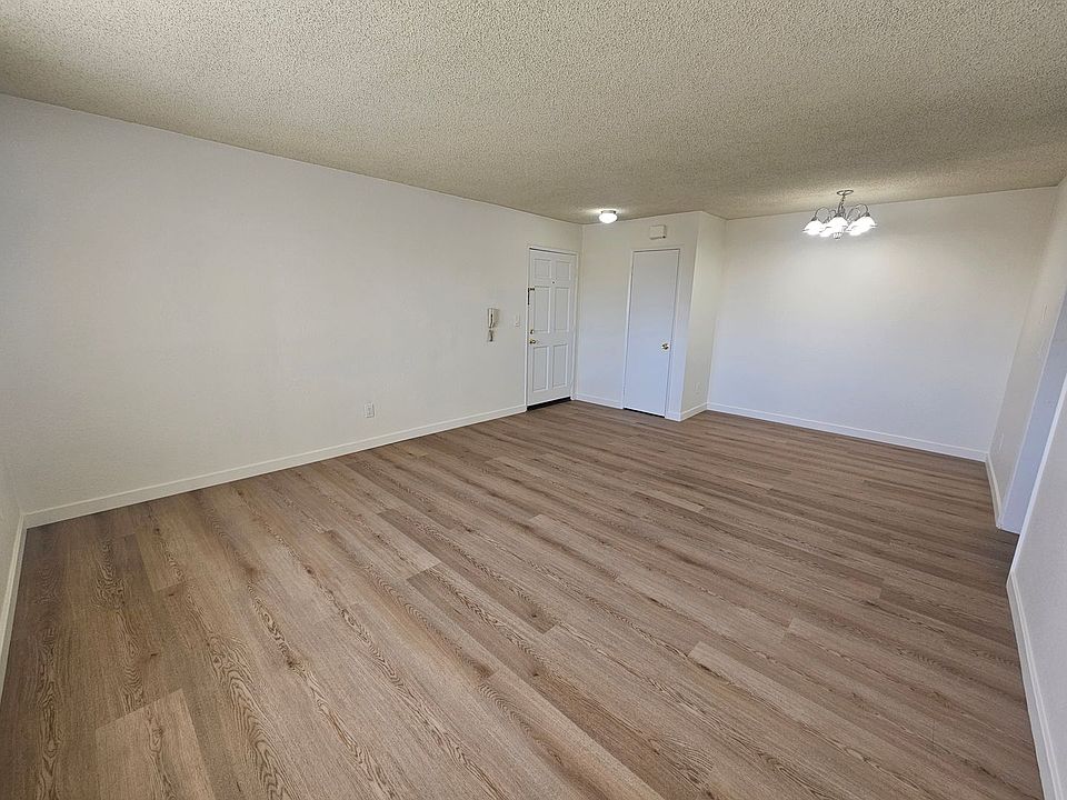 1st image of 1101 Melrose Ave APT 10