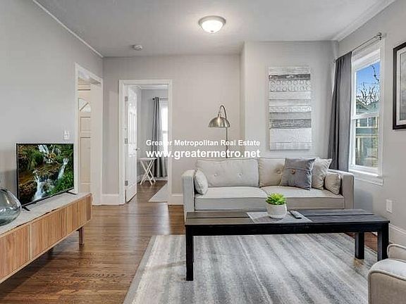 4th image of 12 Park St #1