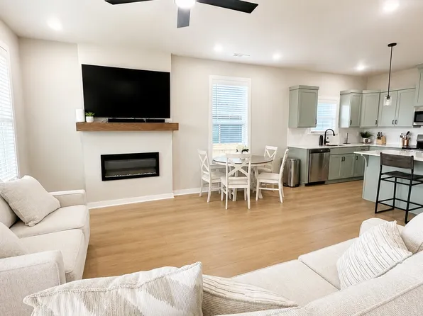4802 SW Tribe St, Bentonville, AR 72713