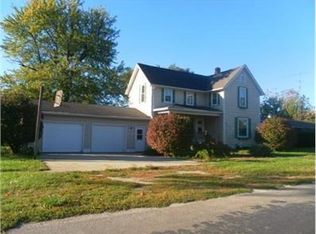 216 E Chestnut St, Piper City, IL 60959