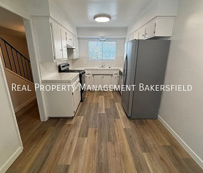 2425 Olive St #2425 — Photo 1