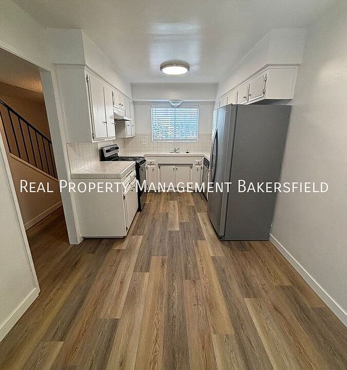 1st image of 2425 Olive St #2425