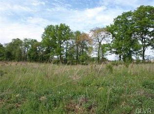 102 James Way, Bath, PA 18014