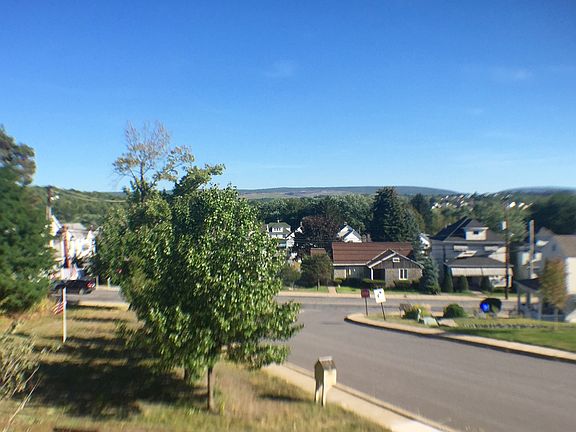 4th image of 505 Wedge Dr