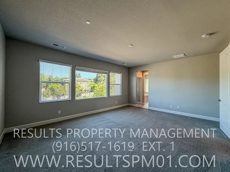 5043 Verona Dr — Photo 22
