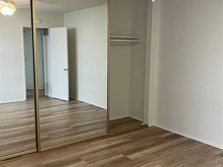 251 N Craig Ave #1 — Photo 8