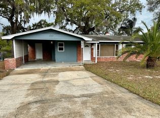 1317 Cambridge Dr, Leesburg, FL 34748
