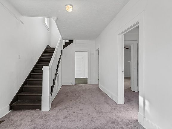 3rd image of 620 Berryman Ave