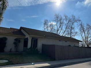 3876 Salmon River Ln, Ontario, CA 91761