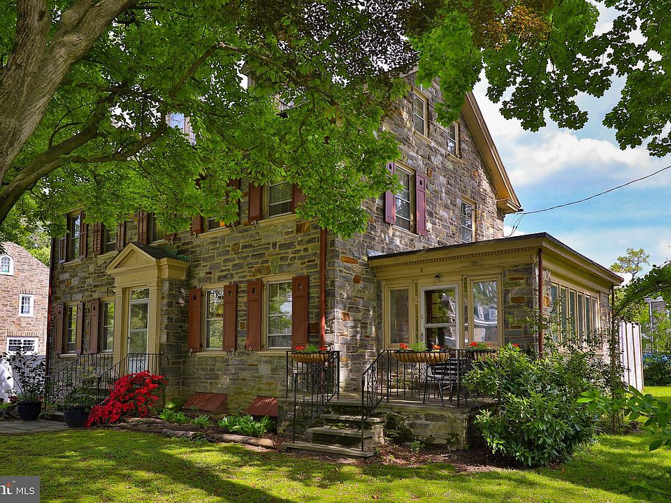 1st image of 5308 Woodbine Ave