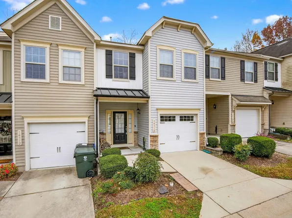 14310 Foxcroft Rd, Raleigh, NC 27614