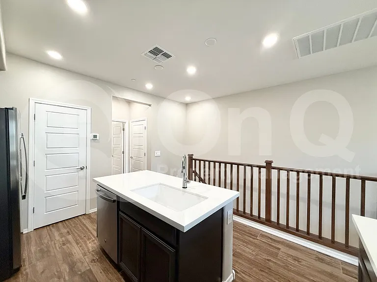 1823 E Chelsea Ln #105 — Photo 7