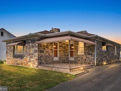 223 Sweet Arrow Lake Rd, Pine Grove, PA, 17963