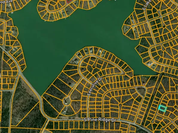 2413 E President Dr, Horseshoe Bend, AR 72512