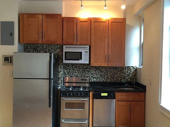 4th image of 350 W 55th St APT 9O