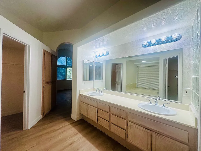 10292 Southridge Dr — Photo 19