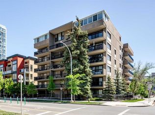 1033 NW 15th Ave SW #204, Calgary, AB T2R0S5