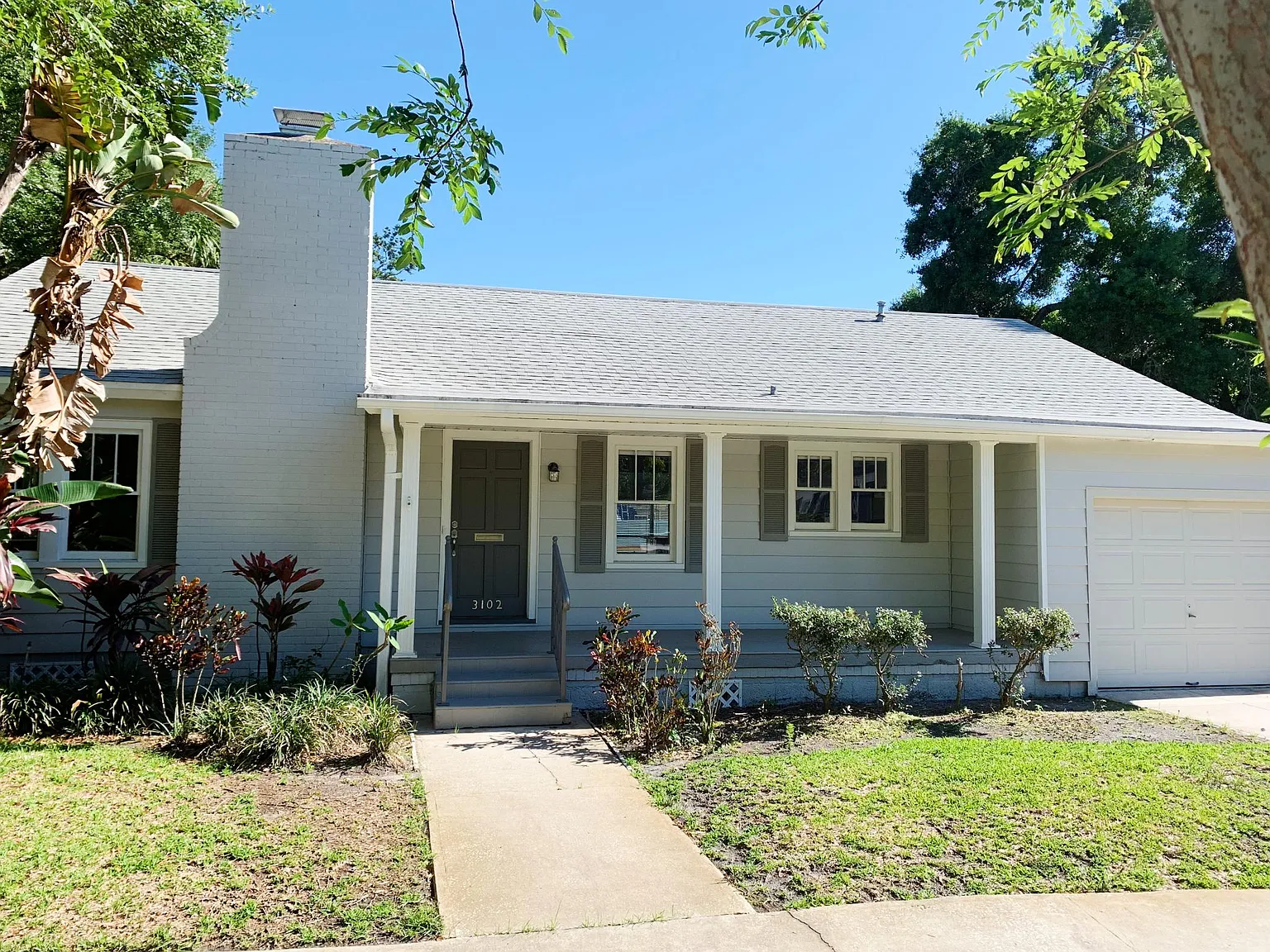 3 bed, 2366 sqft, $4,800 — Photo 2