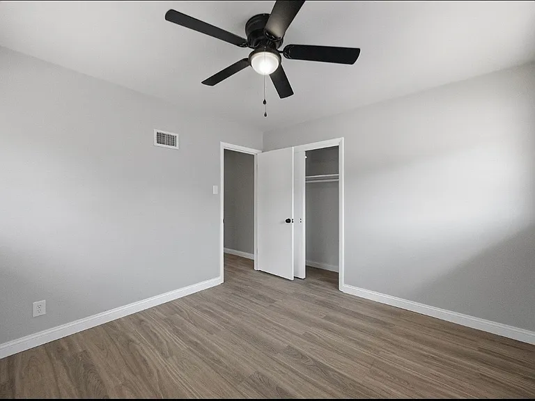 4826 Pennsylvania Ave #4826 — Photo 4
