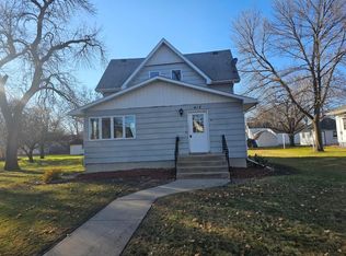 415 Central Ave, Madison, MN 56256