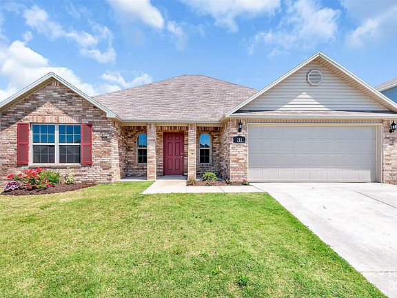 2nd image of 211 Cherrywood Cv