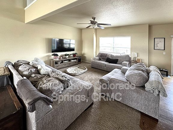 3rd image of 8456 Hardwood Cir