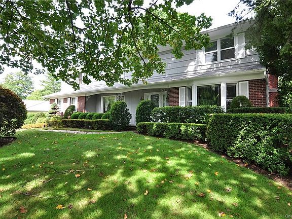 3rd image of 55 Hutchinson Blvd