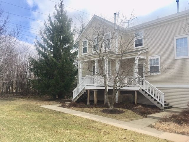 1st image of 1496 Cambria Dr Unit 5