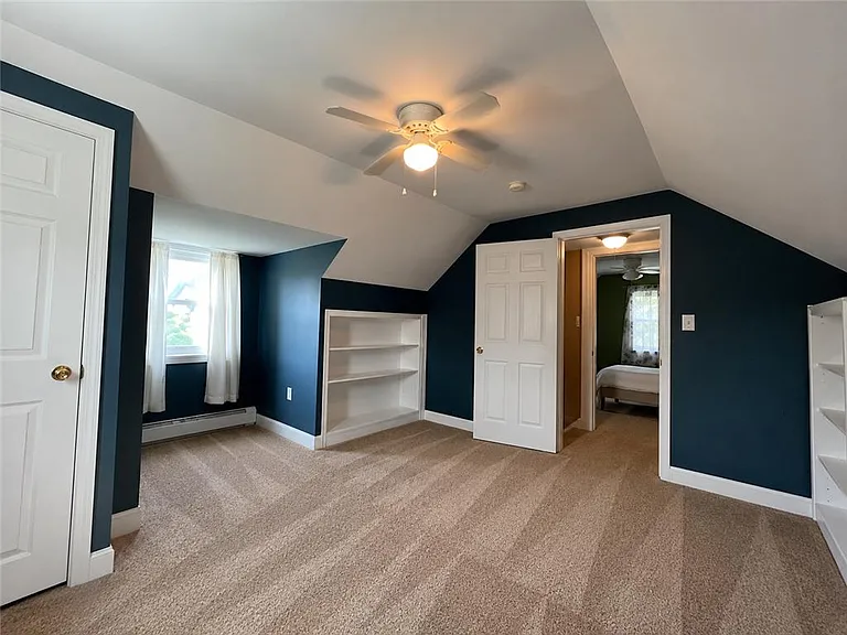 2336 W South St — Photo 17