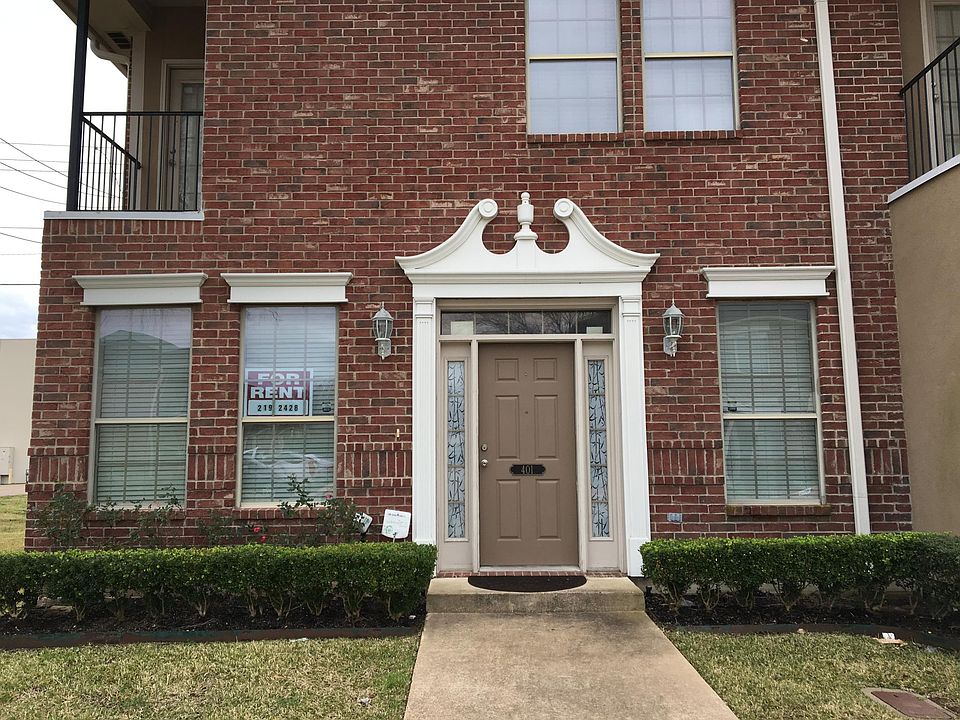 1st image of 401 Forest Dr #401