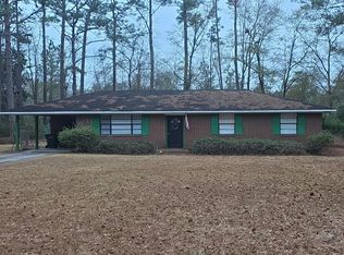 193 Patterson St, Pembroke, GA 31321