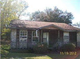 1133 Woodlawn Rd, Freeport, FL 32439