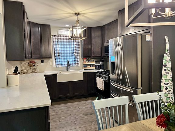 5th image of 13953 Orchard Dr