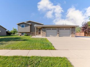 5003 S Canyon Rd, Rapid City, SD 57702