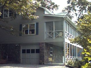 121 Weaver Ln, Otto, NC 28763