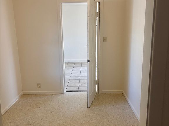 3rd image of 215 Van Buren St #1/2