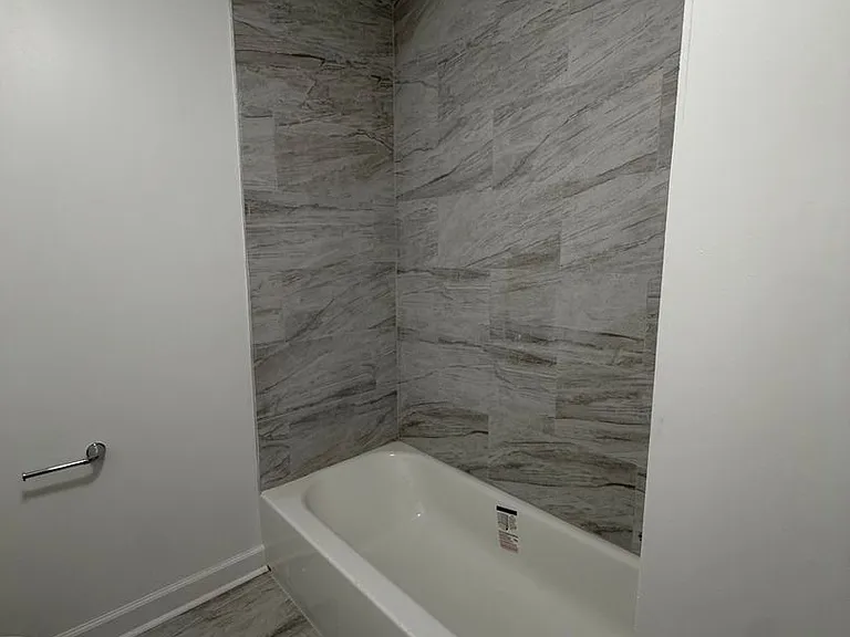 3482 Lamphier Ave — Photo 12