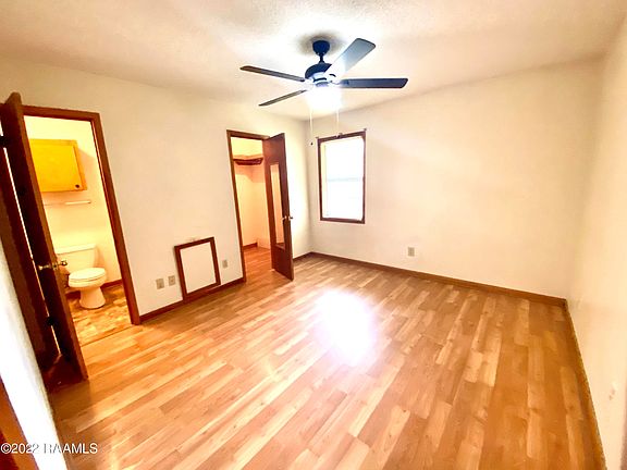 4th image of 421 Aimee Dr
