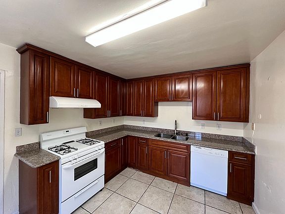 2nd image of 1238 Westminster Ave