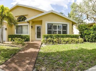 10120 SW 16th Pl, Davie, FL 33324