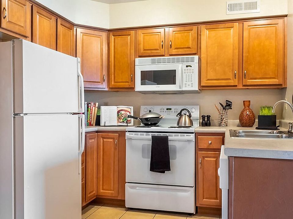 Welcome to Forest Woods!