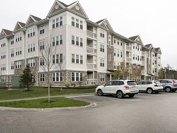 3rd image of 422 John Mahar Hwy Unit 406