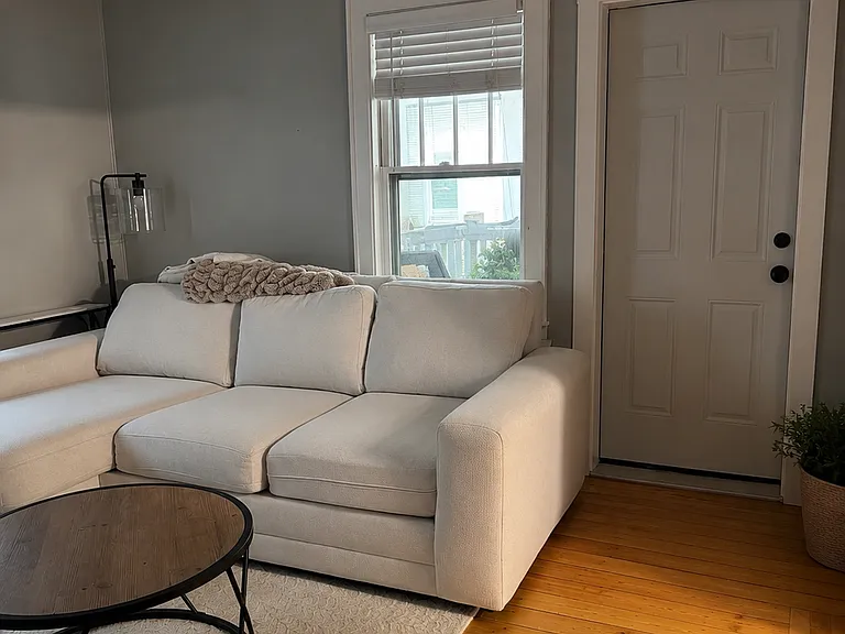 1103 Somerville St #1 — Photo 4